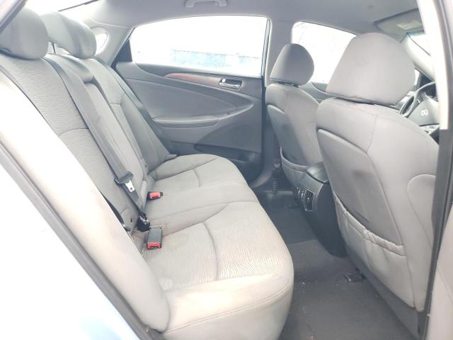 Photo 10 from auction – 2011 HYUNDAI SONATA HYB with VIN KMHEC4A49BA005289