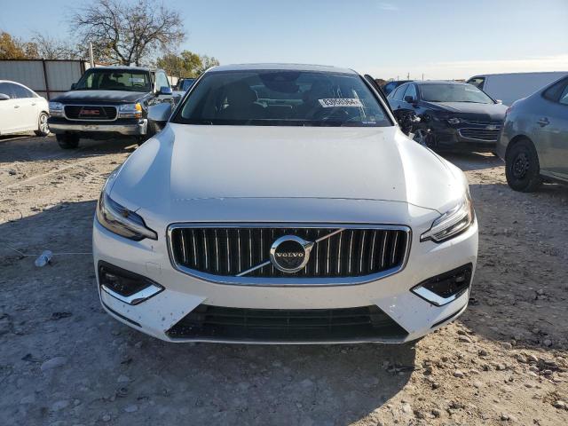 Photo 5 from auction – 2022 VOLVO S60 B5 INS with VIN 7JRL12FL4NG165301