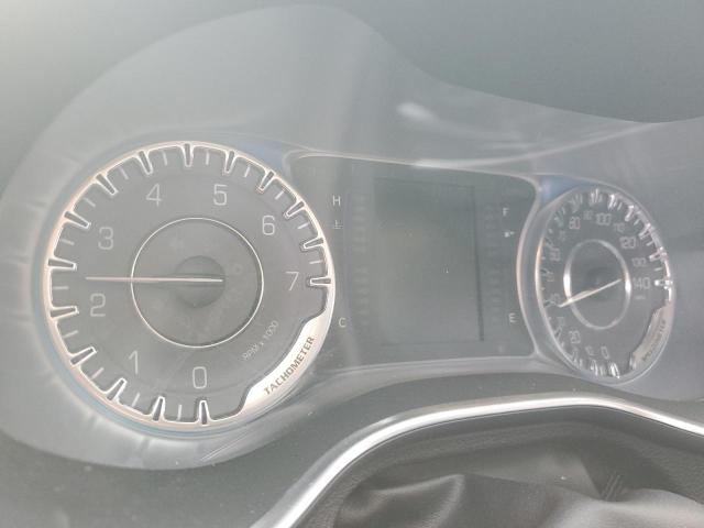 Photo 9 from auction – 2015 CHRYSLER 200 LIMITE with VIN 1C3CCCABXFN670600