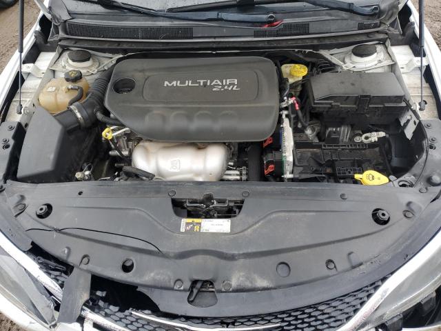 Photo 11 from auction – 2016 CHRYSLER 200 LIMITE with VIN 1C3CCCABXGN164590