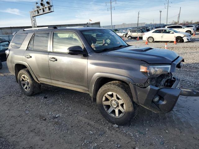 Photo 4 from auction – 2016 TOYOTA 4RUNNER SR with VIN JTEBU5JRXG5324315