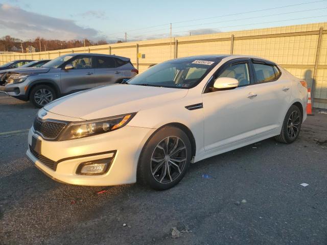 KIA OPTIMA EX 2015 with VIN 5XXGN4A75FG375702 - Photo from auction
