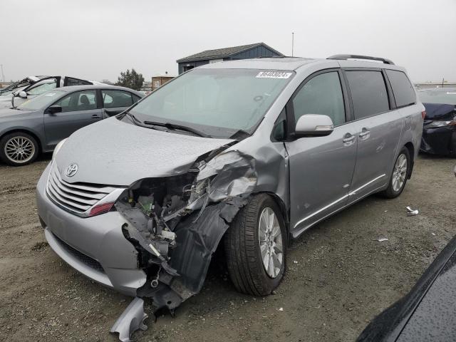 Photo 1 from auction – 2017 TOYOTA SIENNA XLE with VIN 5TDDZ3DC7HS181085