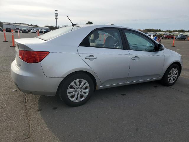 Photo 3 from auction – 2010 KIA FORTE EX with VIN KNAFU4A28A5050412