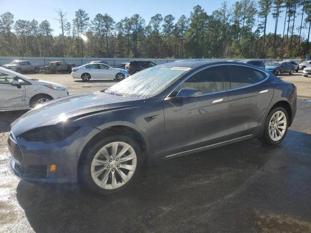 TESLA MODEL S 85 2015 with VIN 5YJSA1H25FF091827 - Photo from auction