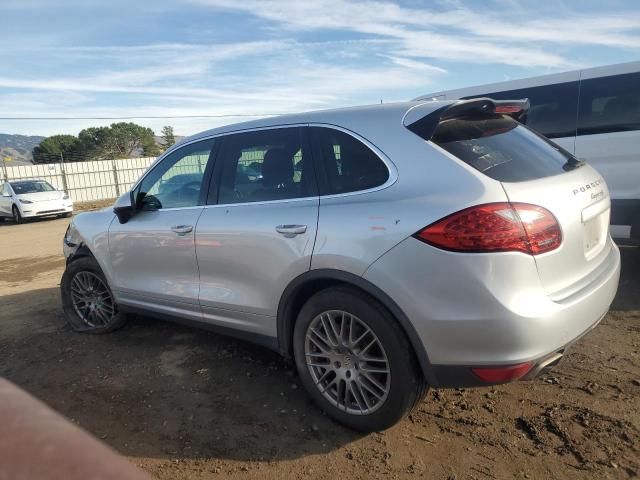 Photo 2 from auction – 2012 PORSCHE CAYENNE S with VIN WP1AB2A22CLA43573