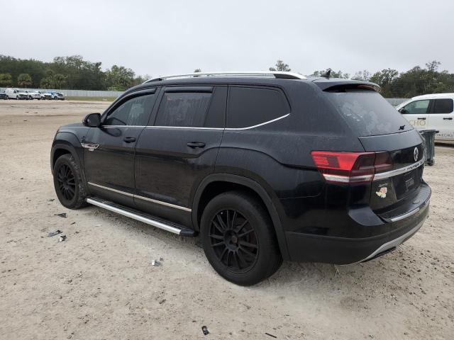 Photo 2 from auction – 2018 VOLKSWAGEN ATLAS SE with VIN 1V2KR2CA1JC577388