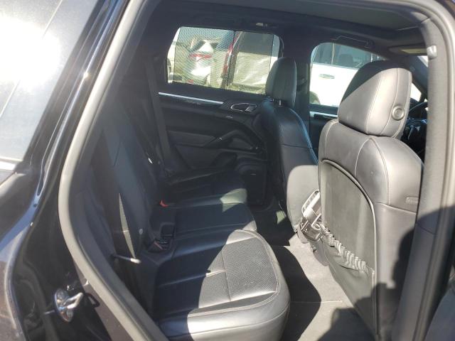 Photo 11 from auction – 2014 PORSCHE CAYENNE S with VIN WP1AB2A23ELA59140