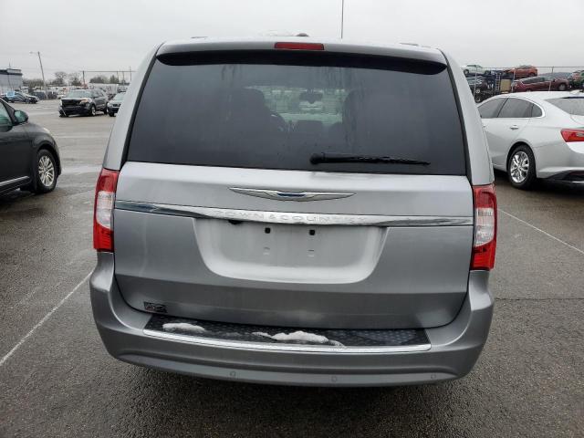 Photo 6 from auction – 2016 CHRYSLER TOWN & COU with VIN 2C4RC1CG7GR215873