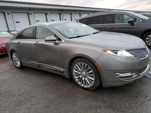 Photo 4 from auction – 2016 LINCOLN MKZ with VIN 3LN6L2J92GR630490
