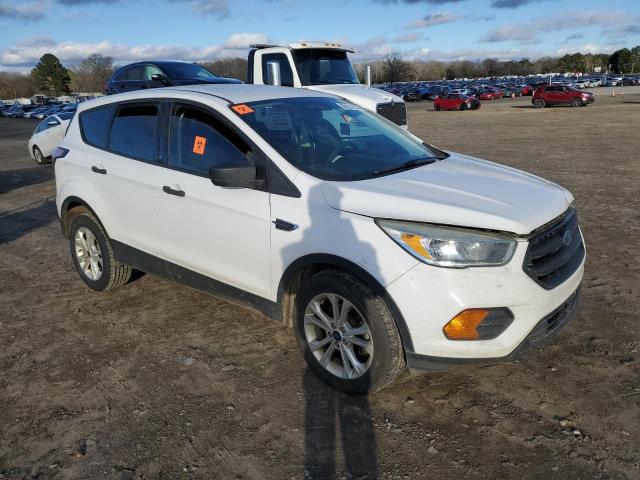 Foto 4 de la subasta – 2017 FORD ESCAPE S con VIN 1FMCU0F77HUD56581
