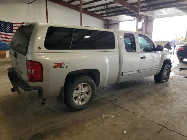 Photo 3 from auction – 2011 CHEVROLET SILVERADO with VIN 1GCRKSE34BZ146173
