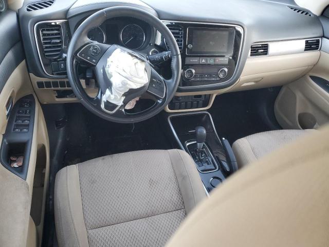 Photo 8 from auction – 2018 MITSUBISHI OUTLANDER with VIN JA4AD3A37JZ064370