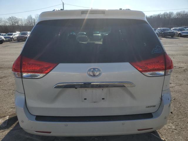 Photo 6 from auction – 2011 TOYOTA SIENNA XLE with VIN 5TDYK3DC5BS083007