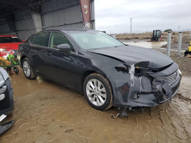 Photo 4 from auction – 2013 LEXUS ES 300H with VIN JTHBW1GG5D2034914