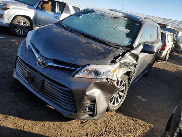 TOYOTA SIENNA XLE 2018 with VIN 5TDDZ3DC8JS209708 - Photo from auction