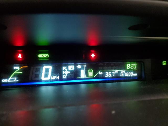 Photo 9 from auction – 2014 TOYOTA PRIUS V with VIN JTDZN3EU8E3293092