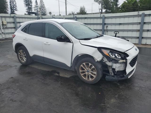 Photo 4 from auction – 2020 FORD ESCAPE SE with VIN 1FMCU0G65LUA47254