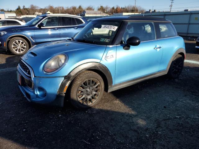 MINI COOPER S 2015 with VIN WMWXP7C50F2A38867 - Photo from auction