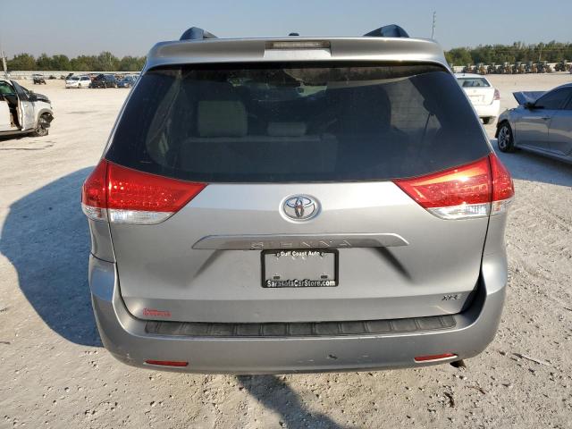 Photo 6 from auction – 2014 TOYOTA SIENNA XLE with VIN 5TDYK3DCXES441173