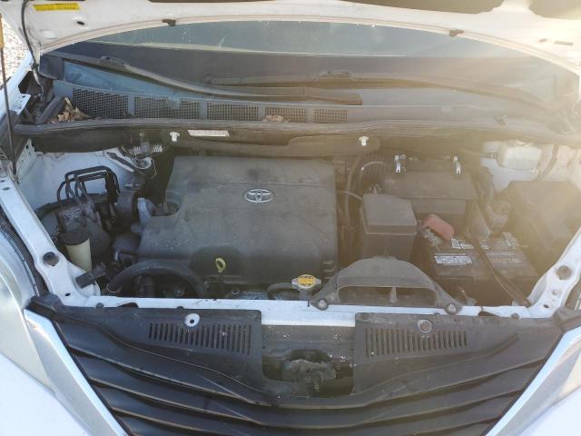 Photo 12 from auction – 2013 TOYOTA SIENNA LE with VIN 5TDKK3DC1DS331052