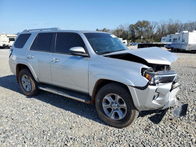 Photo 4 from auction – 2016 TOYOTA 4RUNNER SR with VIN JTEZU5JR0G5141102