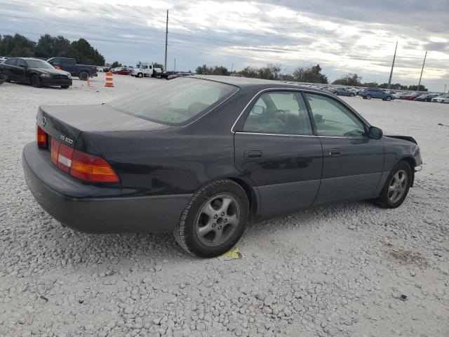 Photo 3 from auction – 1998 LEXUS ES 300 with VIN JT8BF28G1W5045513