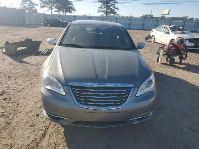 Photo 5 from auction – 2013 CHRYSLER 200 LIMITE with VIN 1C3CCBCG3DN522689