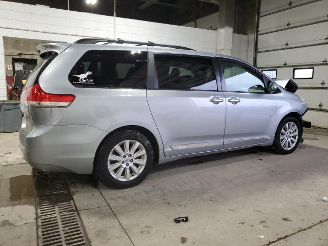 Photo 3 from auction – 2014 TOYOTA SIENNA XLE with VIN 5TDDK3DC8ES087555