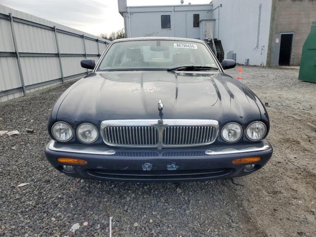 Photo 5 from auction – 2001 JAGUAR XJ8 with VIN SAJDA14C41LF38763