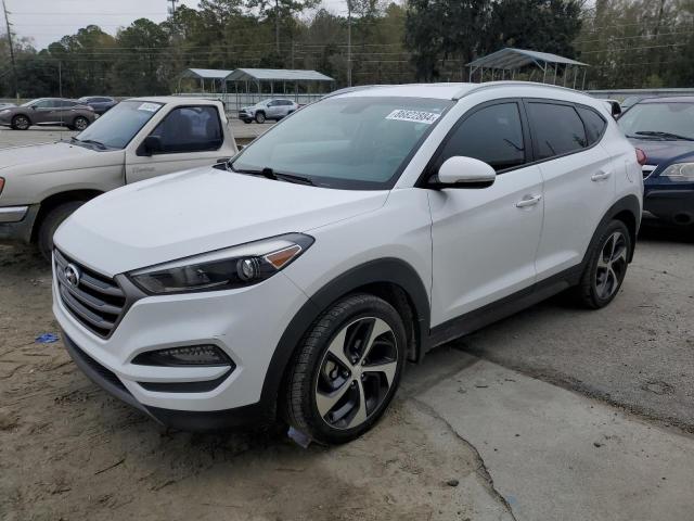 HYUNDAI TUCSON LIM 2016 with VIN KM8J33A21GU133958 - Photo from auction