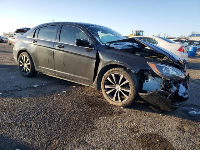 Photo 4 from auction – 2014 CHRYSLER 200 TOURIN with VIN 1C3CCBBG7EN159526