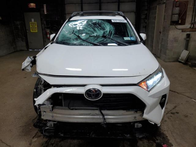 Photo 5 from auction – 2019 TOYOTA RAV4 XLE with VIN 2T3P1RFV1KC006960