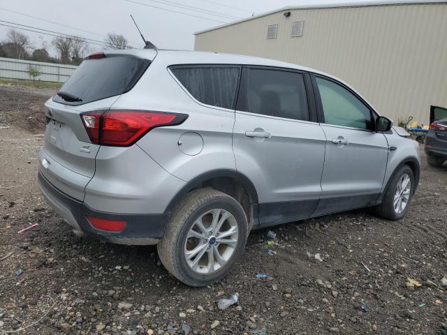Photo 3 from auction – 2019 FORD ESCAPE SE with VIN 1FMCU0GD9KUB14791