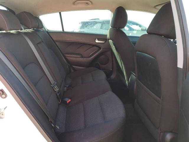 Photo 10 from auction – 2017 KIA FORTE LX with VIN KNAFK5A8XH5711061
