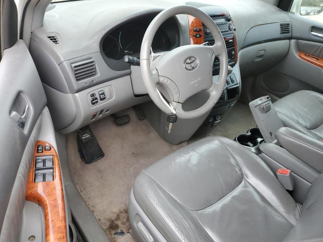Photo 8 from auction – 2010 TOYOTA SIENNA XLE with VIN 5TDYK4CC2AS296793