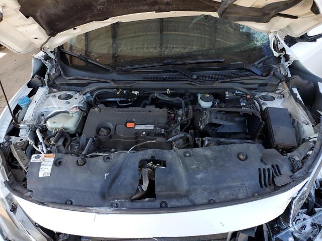 Photo 11 from auction – 2018 HONDA CIVIC EX with VIN 19XFC2F75JE004118