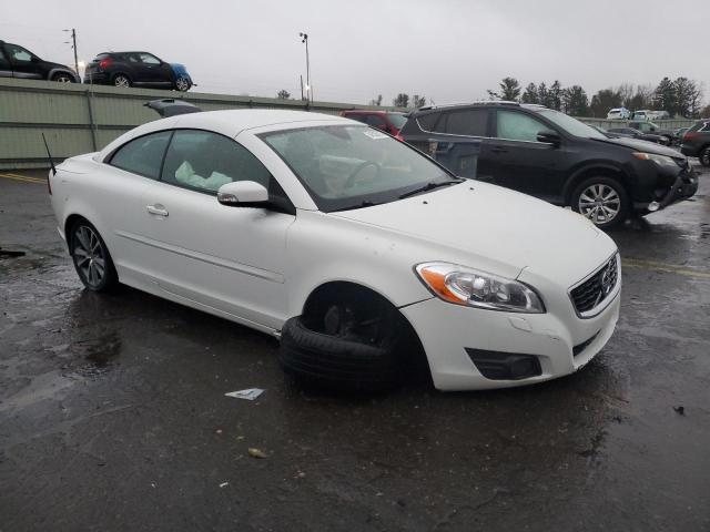 Photo 4 from auction – 2011 VOLVO C70 T5 with VIN YV1672MC6BJ110340