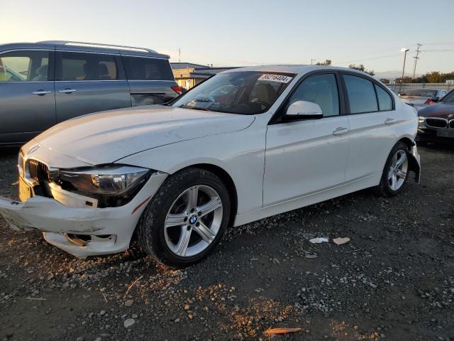 BMW 320 I 2013 with VIN WBA3B1C54DK128222 - Photo from auction