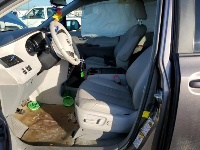 Photo 7 from auction – 2012 TOYOTA SIENNA XLE with VIN 5TDYK3DC9CS241284