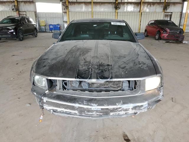 Photo 5 from auction – 2005 FORD MUSTANG with VIN 1ZVFT80N655121036