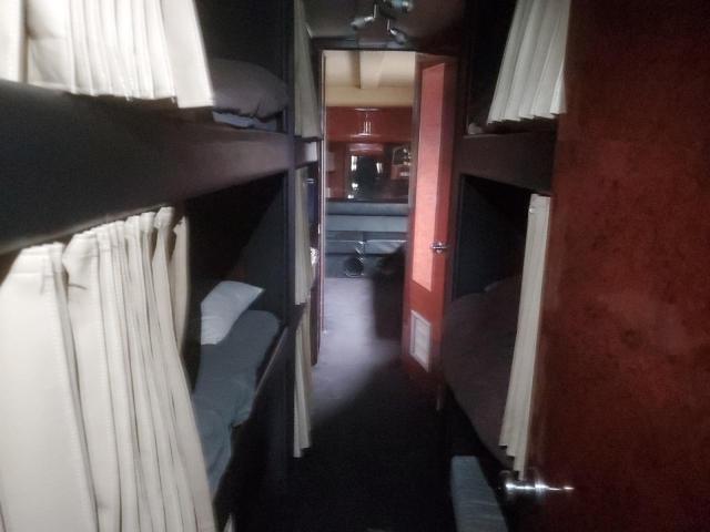 Photo 6 from auction – 1998 PREVOST BUS with VIN 2PCV3349XW1012161