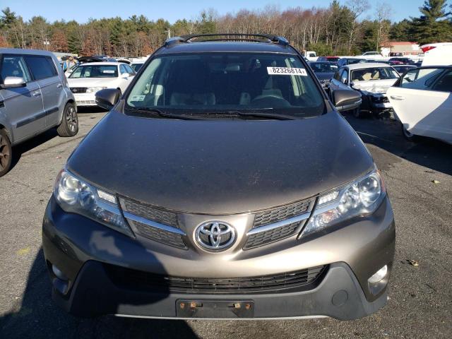 Photo 5 from auction – 2015 TOYOTA RAV4 XLE with VIN JTMRFREV5FD164957