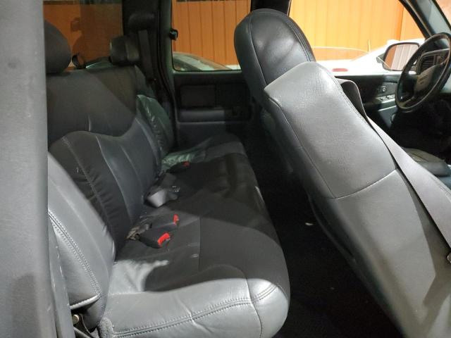 Photo 10 from auction – 2001 GMC NEW SIERRA with VIN 2GTEC19T611131360