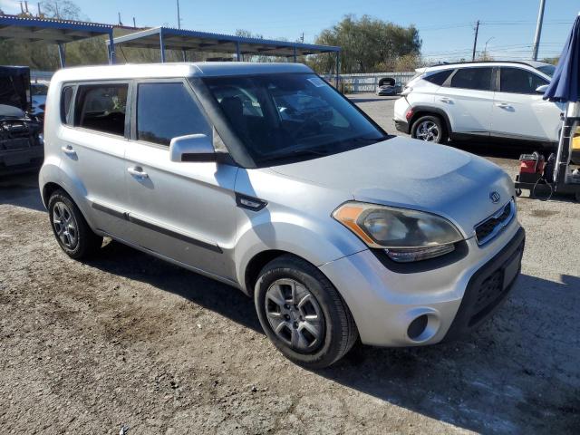 Photo 4 from auction – 2012 KIA SOUL with VIN KNDJT2A59C7477068