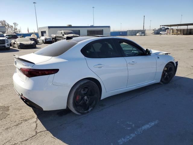 Photo 3 from auction – 2017 ALFA ROMEO GIULIA TI with VIN ZARFAECN5H7537824