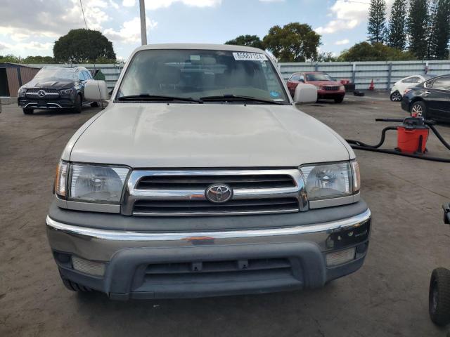 Photo 5 from auction – 1999 TOYOTA 4RUNNER SR with VIN JT3GN86R7X0132630