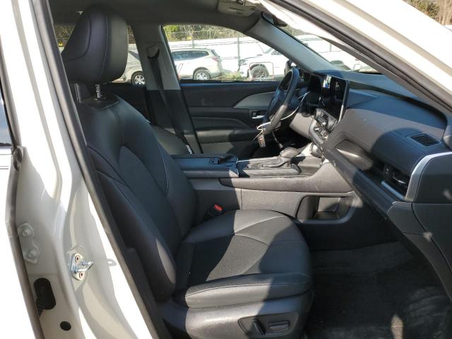 Photo 7 from auction – 2024 TOYOTA HIGHLANDER with VIN 5TDAAAB59RS008558