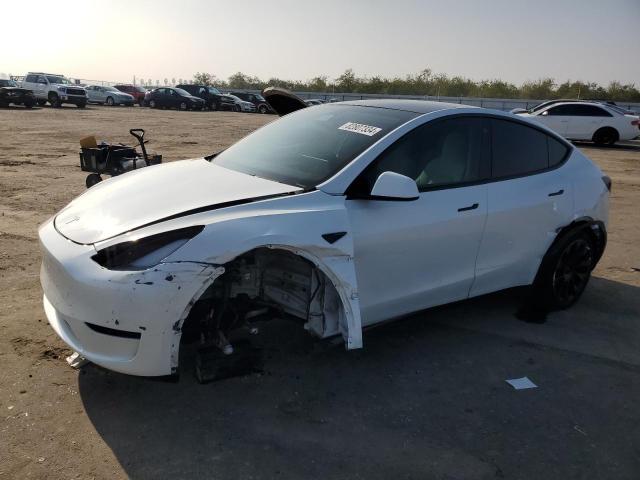 TESLA MODEL Y 2022 with VIN 7SAYGDEE4NF551893 - Photo from auction