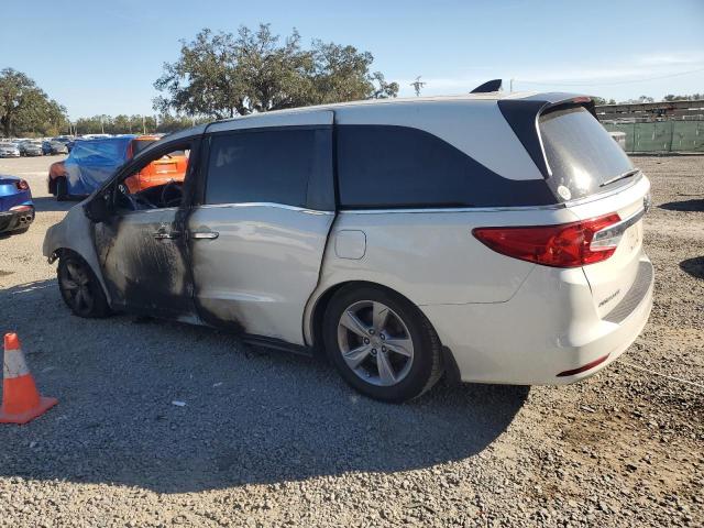 Photo 2 from auction – 2018 HONDA ODYSSEY EX with VIN 5FNRL6H75JB034277